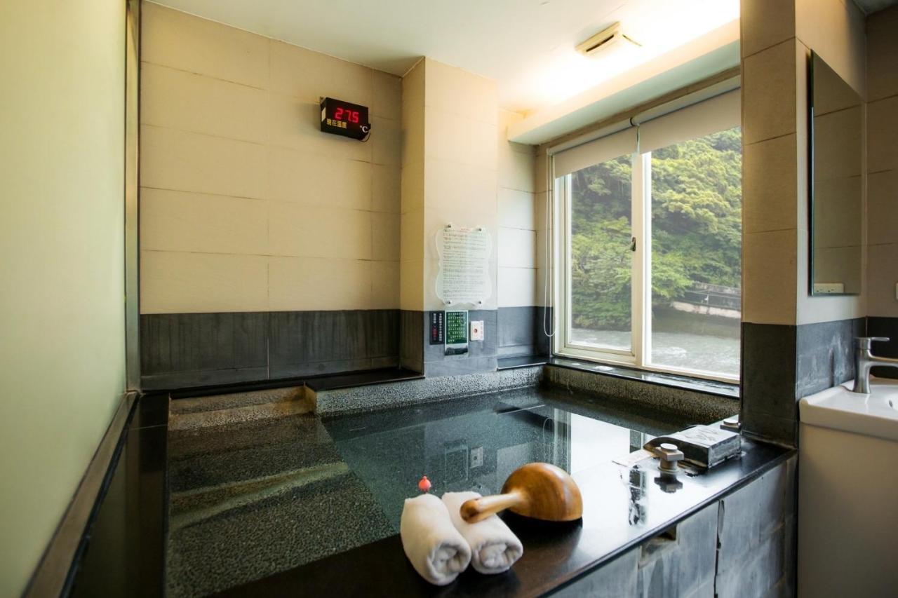 Hoya Hot Spring Inn Wulai Eksteriør billede